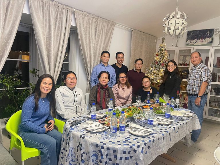 On the occasion of her visit to Copenhagen to present her Letters of Credence to His Majesty King Frederik X of Denmark, Ambassador Panha TUOT also attended two friendship dinners organized by the Cambodian community in Denmark