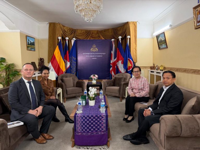 Ambassador Tuot Panha met with Mr. Andrew J. Booth, OBE, Honorary Consul of the United Kingdom in Siem Reap, Cambodia, and Ms. Malen Chea, Co-Founder and International Marketing Advisor of Pov Sambath Co., Ltd