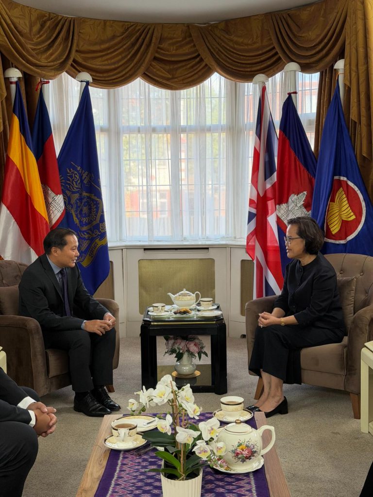Ambassador TUOT Panha received a courtesy call from His Excellency Mayboua XAYAVONG, Ambassador of the Lao People’s Democratic Republic to the United Kingdom, at the Royal Embassy of Cambodia in London