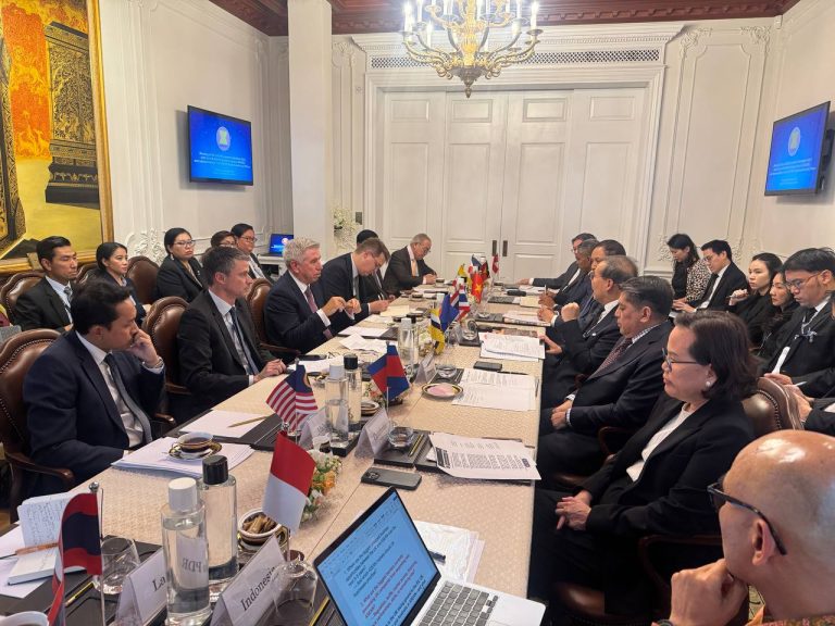Ambassador Tuot Panha attended the meeting of the ASEAN London Committee (ALC), chaired by H.E. Mr. Nadhavathna Krishnamra, Ambassador of Thailand to the United Kingdom and Chair of the ALC