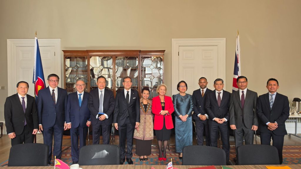 Ambassador TUOT Panha participated in a courtesy call and working discussion between the ASEAN London Committee (ALC) and the Rt Hon Baroness Winterton, Minister for the Indo-Pacific at the Foreign, Commonwealth and Development Office (FCDO), in London